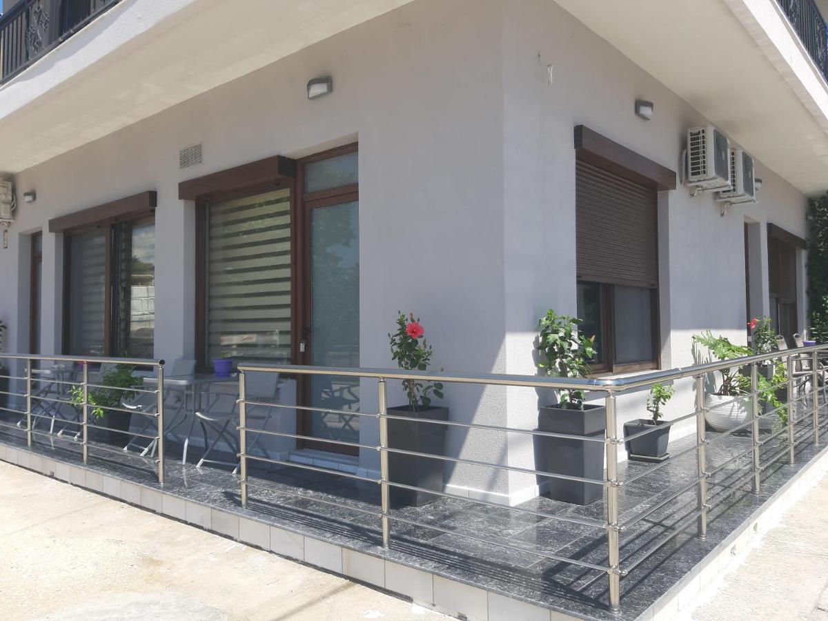 Soula'S Sunshine Green Apartment Nea Karvali Eksteriør bilde